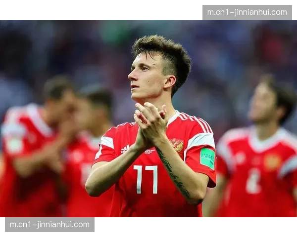 摩纳哥戈洛温停赛影响攻防转换 中场组织混乱难破巴黎防线